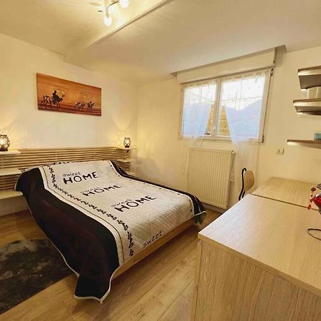 Appartement Ensoleille A 15 Minutes De Paris ヴィトリー・シュル・セーヌ エクステリア 写真